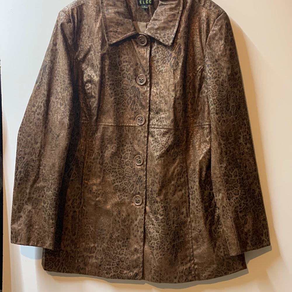 Woman’s Animal Print Jacket by ELCC .. Size Medium